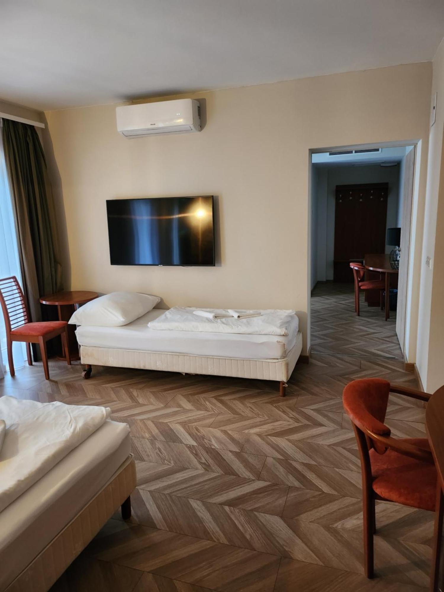 Hotel Csillag Tokaj Esterno foto