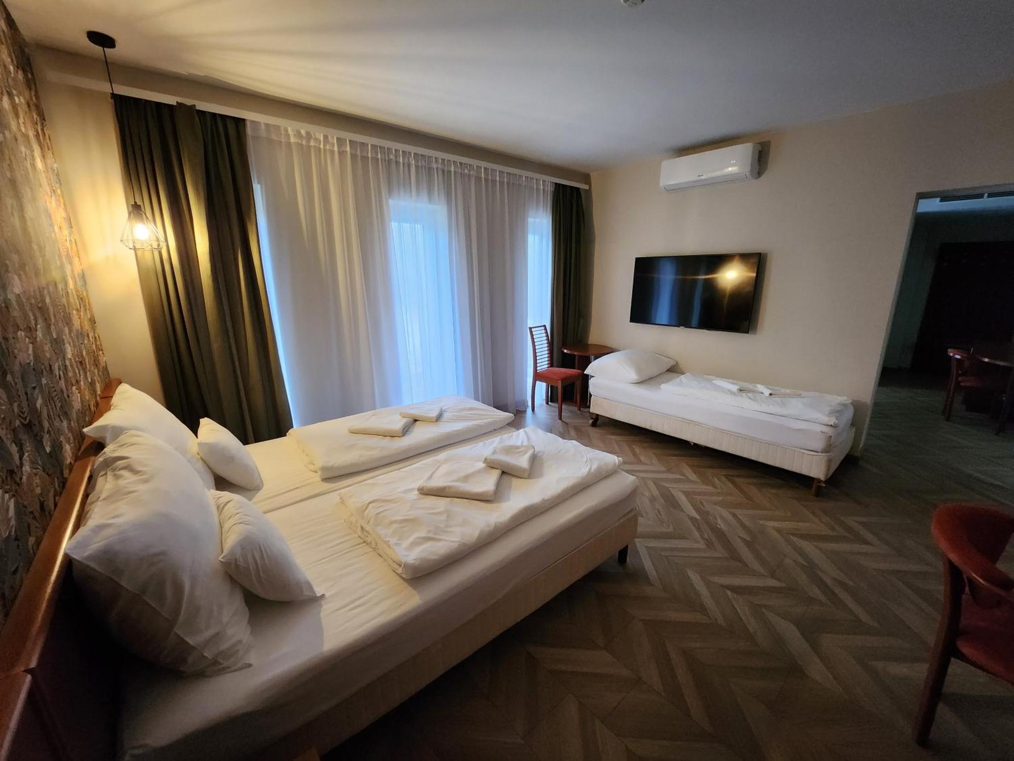 Hotel Csillag Tokaj Esterno foto